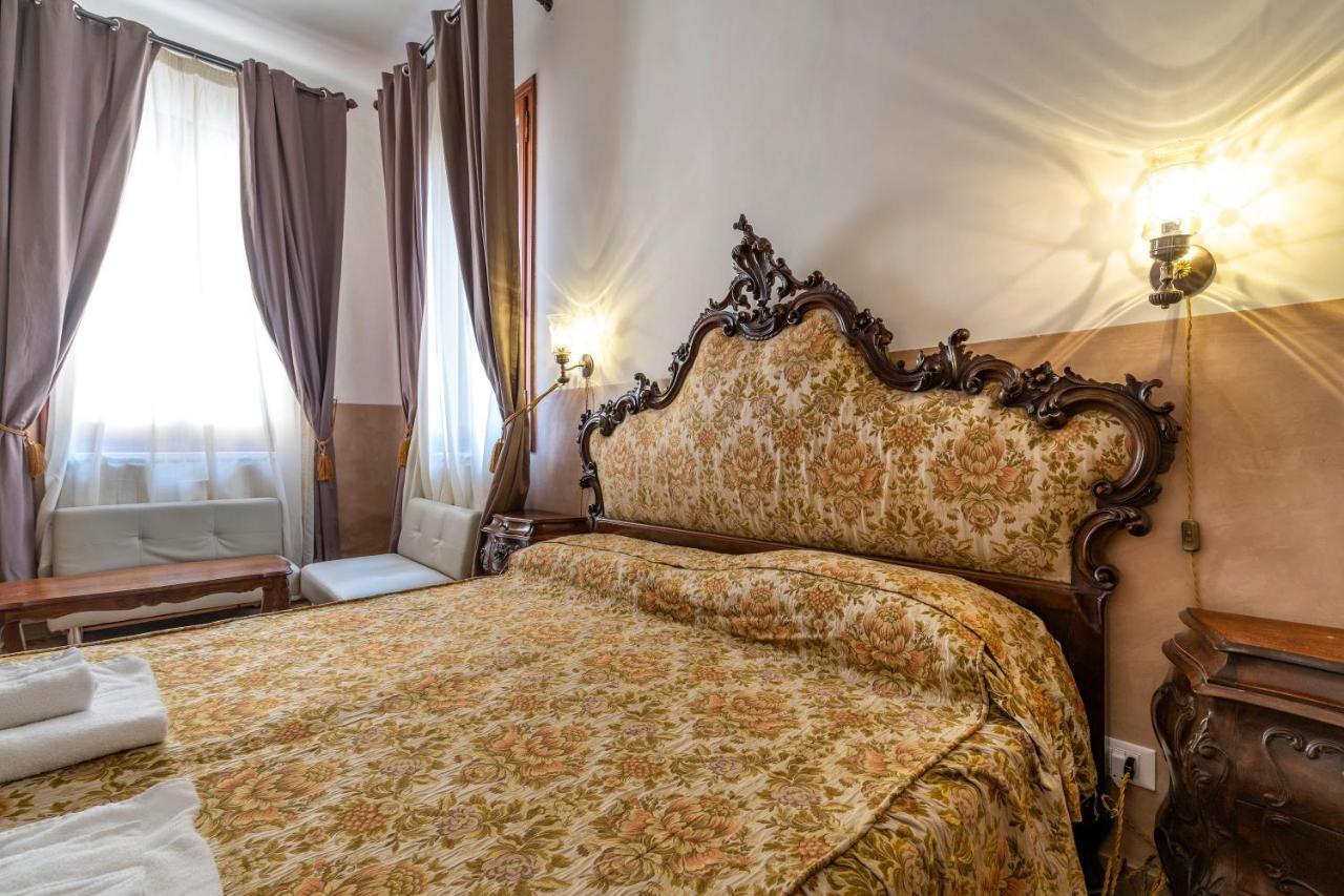 Queen House Venezia Exterior photo